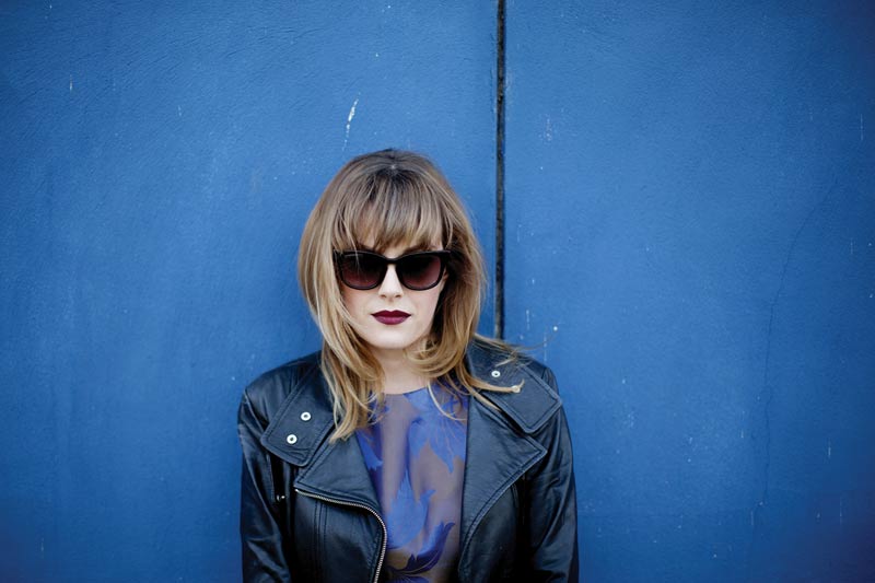 Gwenno Saunders © Peski Records.